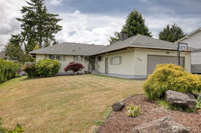 Property photo for 218 Holly Lane, Cosmopolis