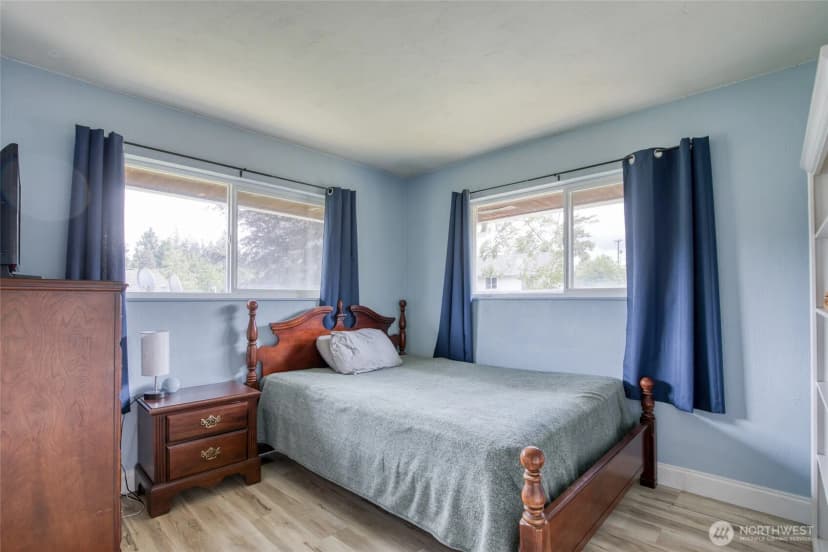 Property photo for 218 Holly Lane, Cosmopolis photo 18