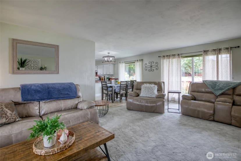 Property photo for 218 Holly Lane, Cosmopolis photo 8