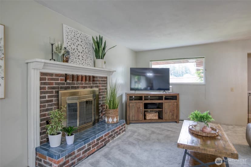 Property photo for 218 Holly Lane, Cosmopolis photo 6
