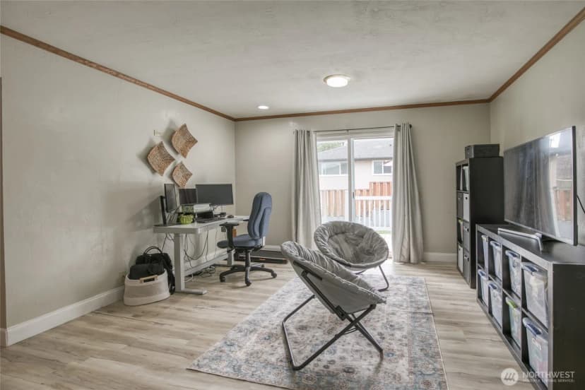 Property photo for 218 Holly Lane, Cosmopolis photo 15