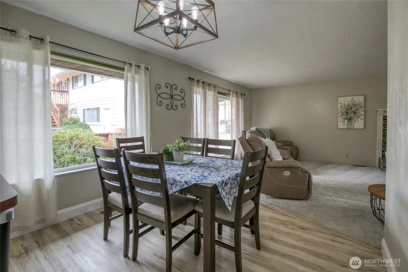 Property photo for 218 Holly Lane, Cosmopolis photo 14