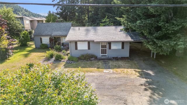 Property photo for 507 Kaiser Road Nw #a, Olympia