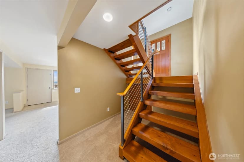 Property photo for 705 Shelter Bay Drive, La Conner photo 19