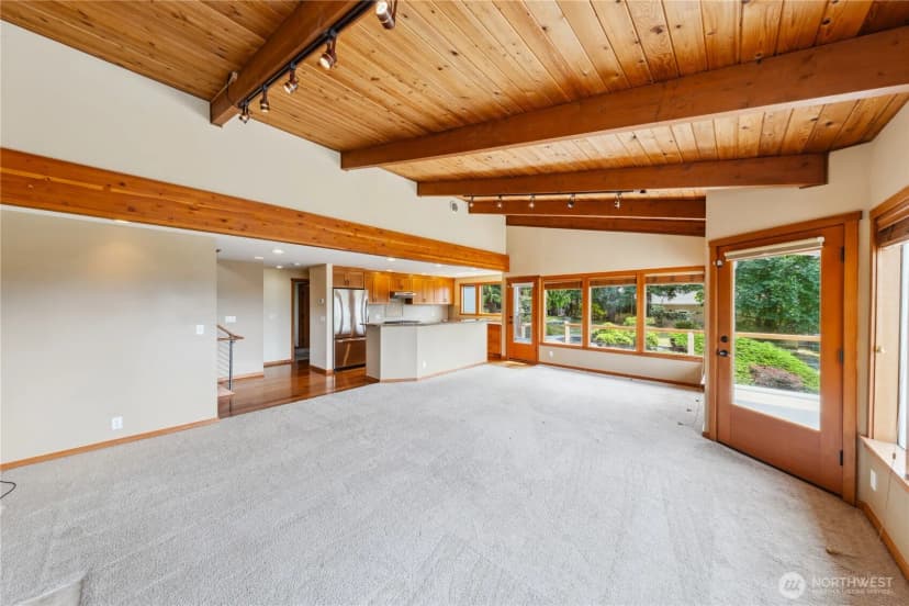Property photo for 705 Shelter Bay Drive, La Conner photo 6