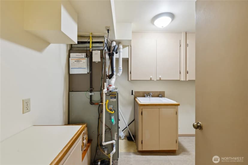 Property photo for 705 Shelter Bay Drive, La Conner photo 24