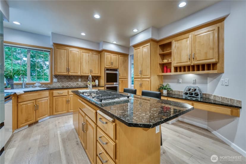 Property photo for 821 23rd Avenue Nw, Gig Harbor photo 10