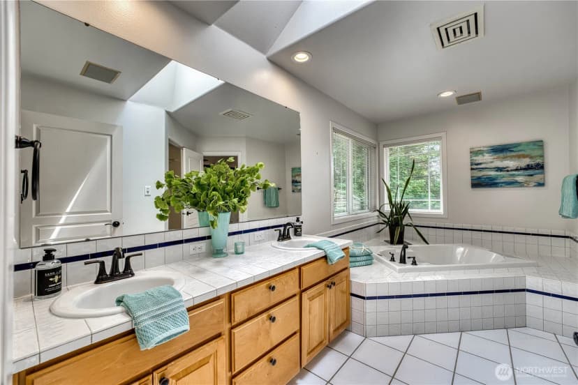Property photo for 821 23rd Avenue Nw, Gig Harbor photo 21