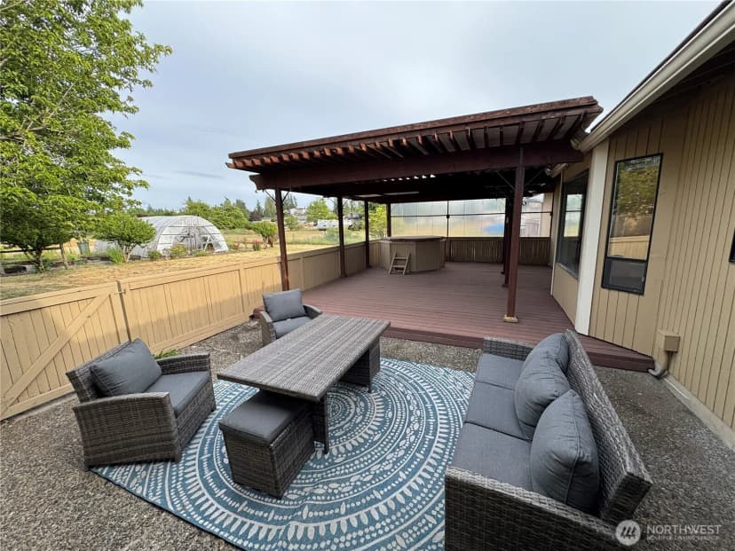 Property photo for 18509 22nd Avenue E, Tacoma photo 17
