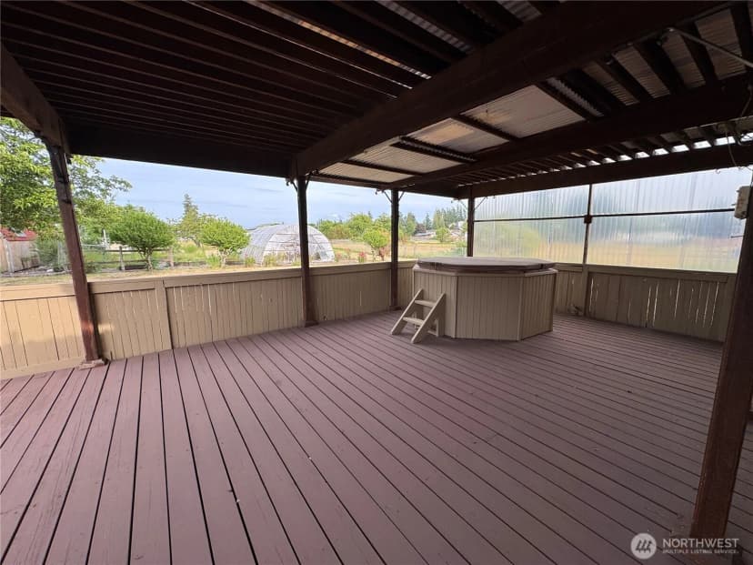Property photo for 18509 22nd Avenue E, Tacoma photo 18