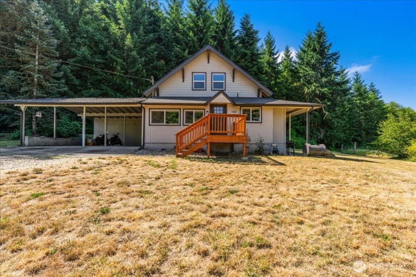 Property photo for 160 Isaacson Drive, Kelso photo 2
