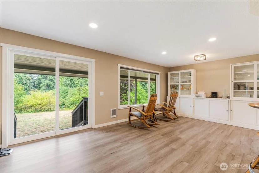 Property photo for 160 Isaacson Drive, Kelso photo 15