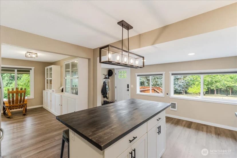 Property photo for 160 Isaacson Drive, Kelso photo 12