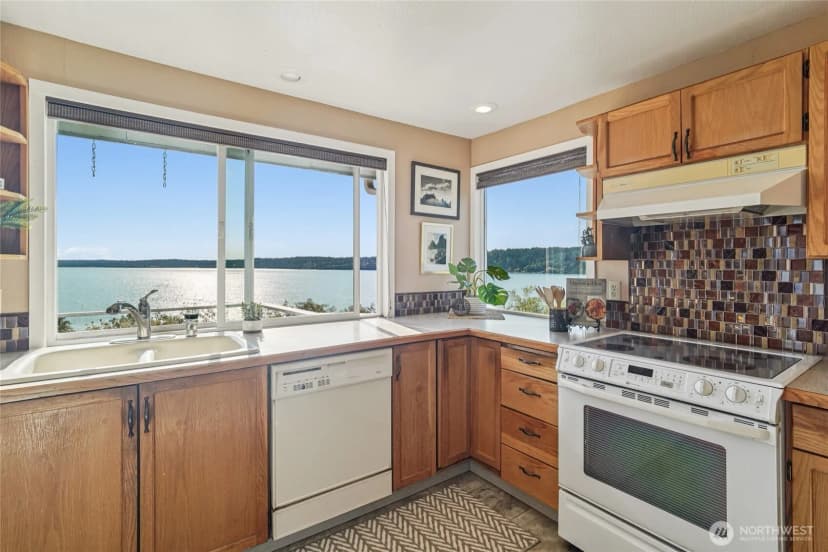 Property photo for 7212 Olympic Vista Ct, Gig Harbor photo 13