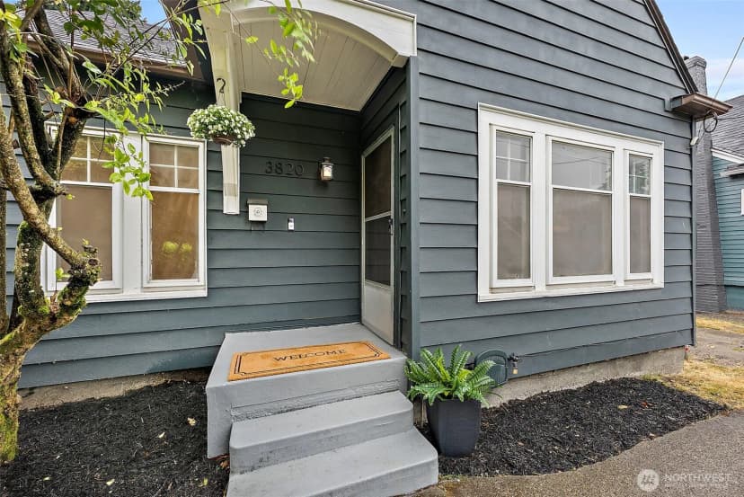Property photo for 3820 S 12th Street, Tacoma photo 2