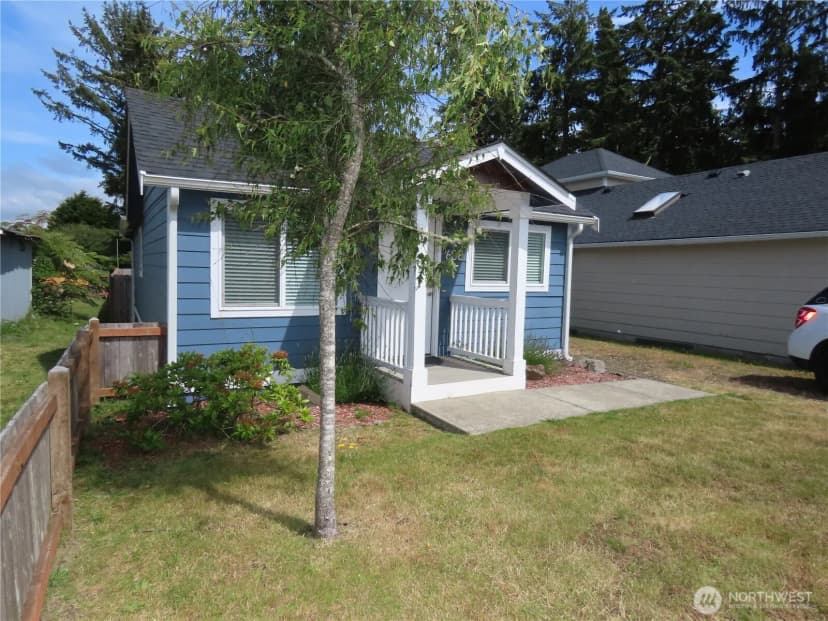 Property photo for 608 N Forrest Street, Westport photo 2