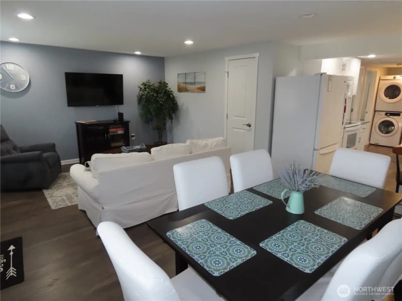 Property photo for 608 N Forrest Street, Westport photo 22