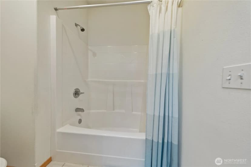 Property photo for 16314 2nd Drive Se, Bothell photo 24