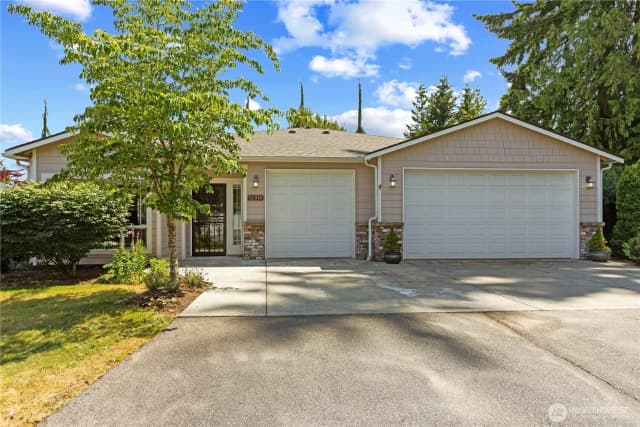 Property photo for 16314 2nd Drive Se, Bothell