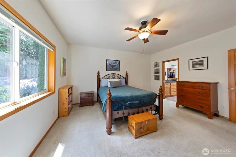Property photo for 16314 2nd Drive Se, Bothell photo 14