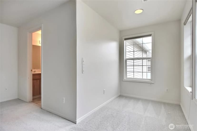 Property photo for 8415 15th Avenue Se, Olympia photo 19