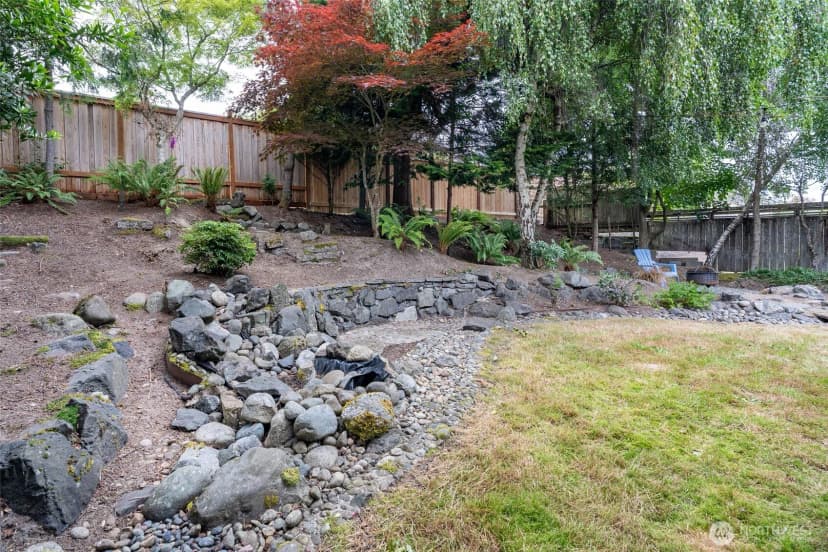 Property photo for 3918 Commencement Bay Drive, Tacoma photo 32