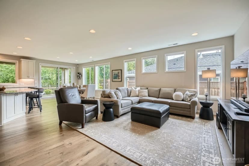 Property photo for 18413 145th Street E, Bonney Lake photo 6