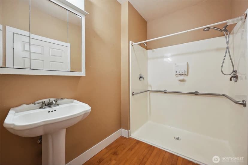 Property photo for 34714 50th Avenue S, Roy photo 32