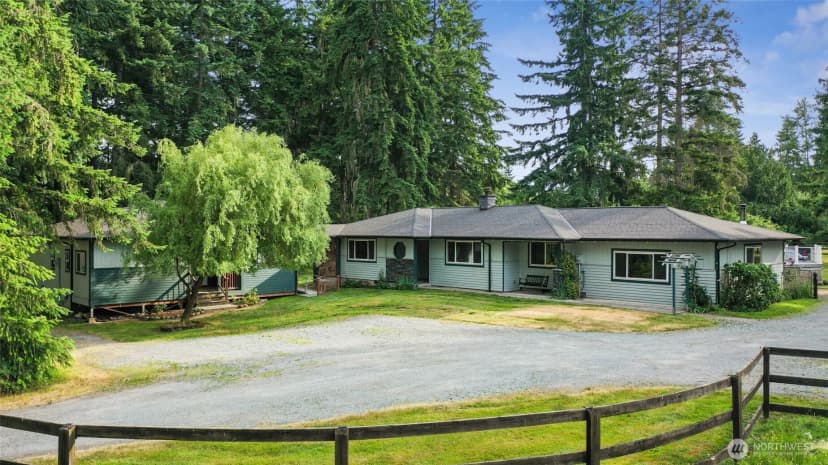 Property photo for 34714 50th Avenue S, Roy