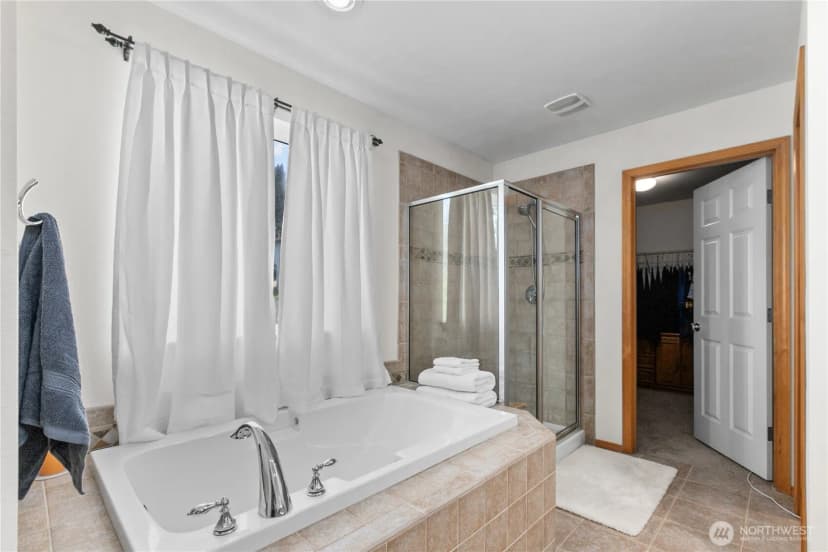 Property photo for 1830 23rd Street, Snohomish photo 17