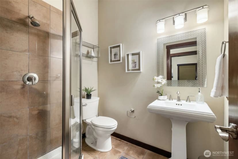 Property photo for 9033 108th Street Ne, Arlington photo 18