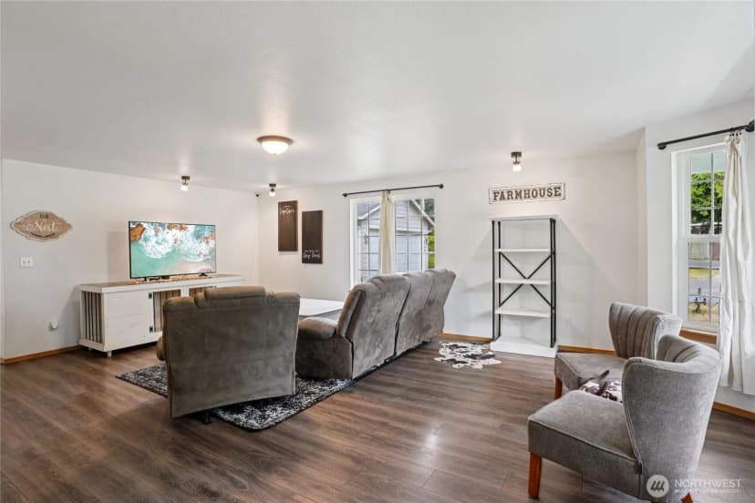 Property photo for 17230 Heather Lane Se, Yelm photo 7