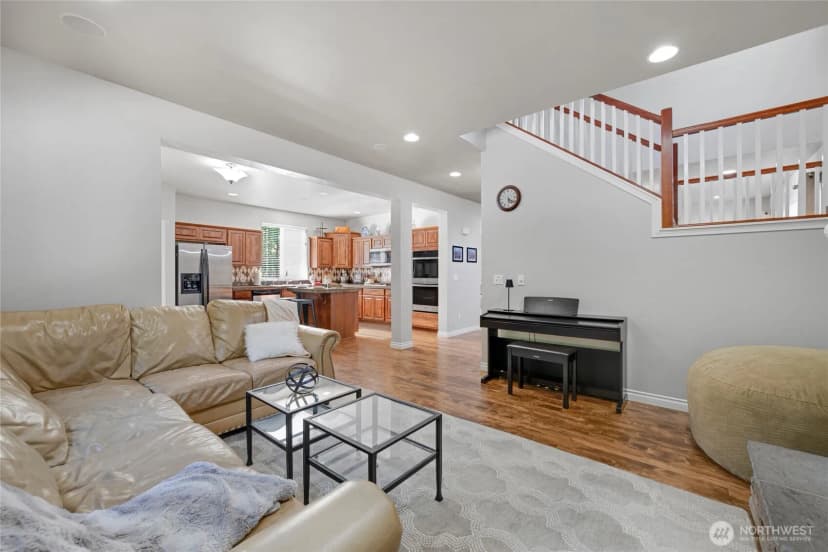 Property photo for 22803 Se 287th Place, Maple Valley photo 10