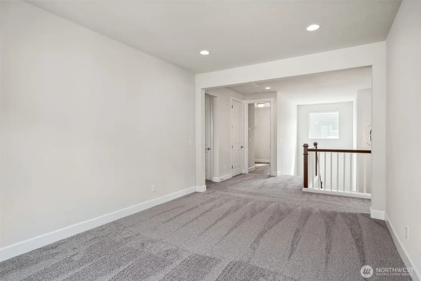 Property photo for 10685 Treasure Drive Nw #113, Silverdale photo 18
