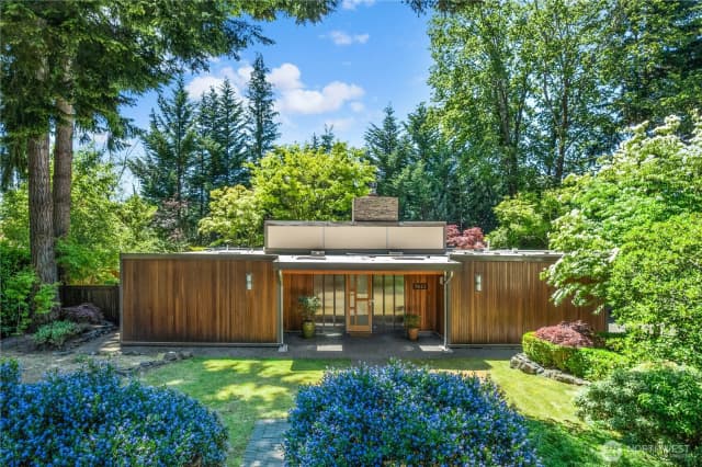 Property photo for 7623 Ne 123rd Street, Kirkland