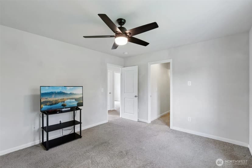 Property photo for 32803 Marguerite Lane, Sultan photo 10