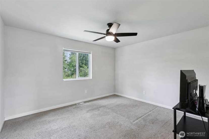 Property photo for 32803 Marguerite Lane, Sultan photo 8