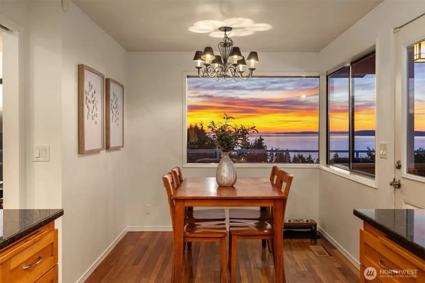 Property photo for 8717 182nd Place Sw, Edmonds photo 16