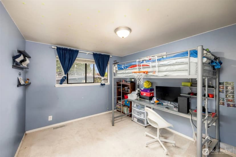 Property photo for 8717 182nd Place Sw, Edmonds photo 25