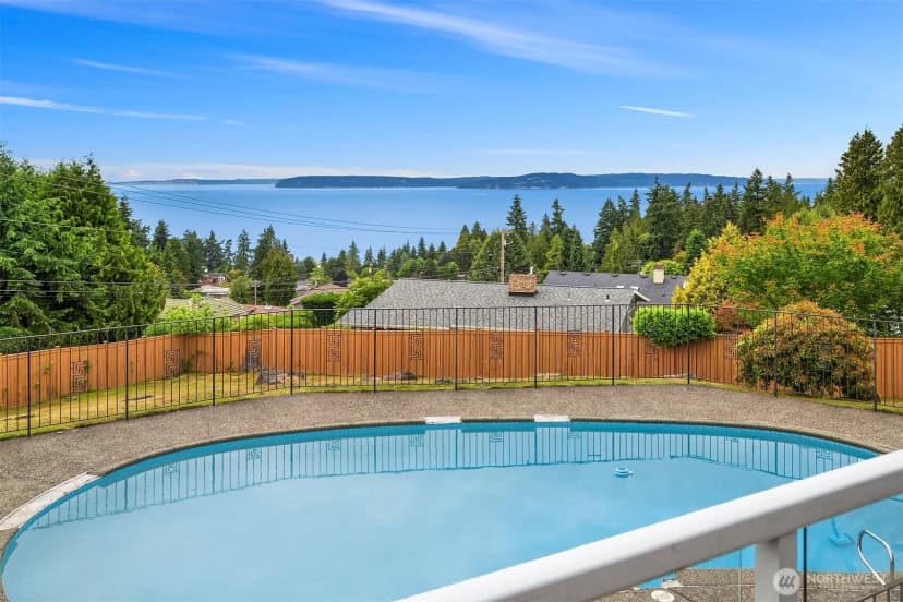 Property photo for 8717 182nd Place Sw, Edmonds photo 19