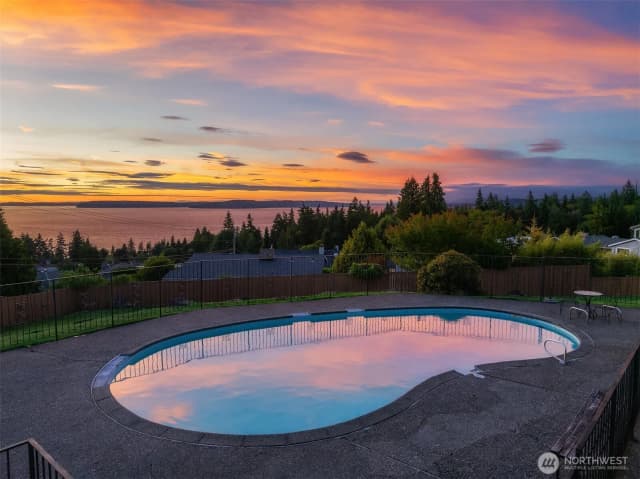 Property photo for 8717 182nd Place Sw, Edmonds photo 3