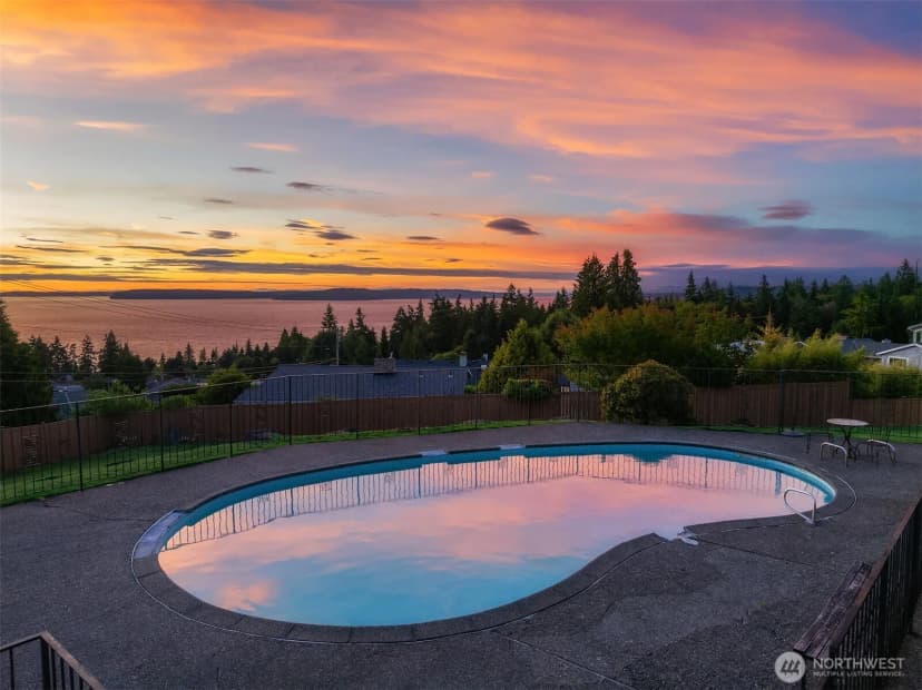 Property photo for 8717 182nd Place Sw, Edmonds photo 3