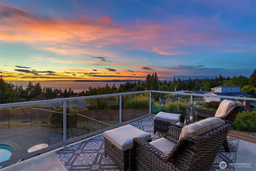 Property photo for 8717 182nd Place Sw, Edmonds photo 2