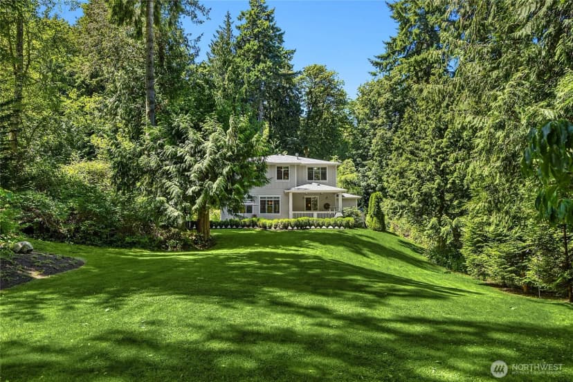 Property photo for 13424 N Madison Avenue Ne, Bainbridge Island photo 37