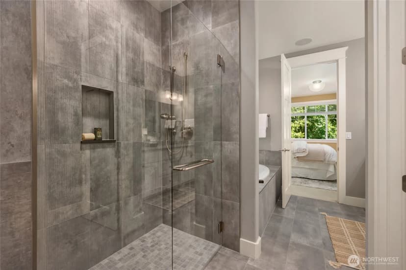 Property photo for 13424 N Madison Avenue Ne, Bainbridge Island photo 25