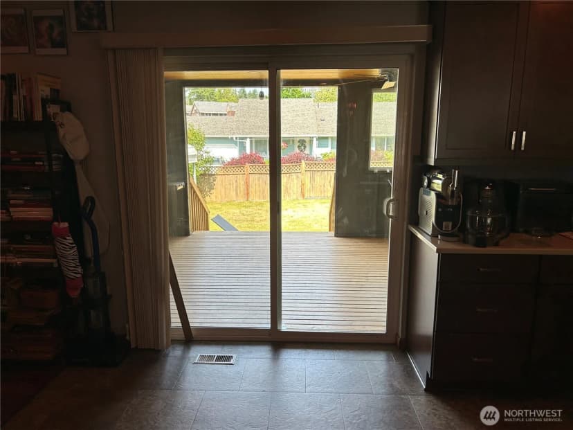 Property photo for 120 Antonie Avenue N, Eatonville photo 17