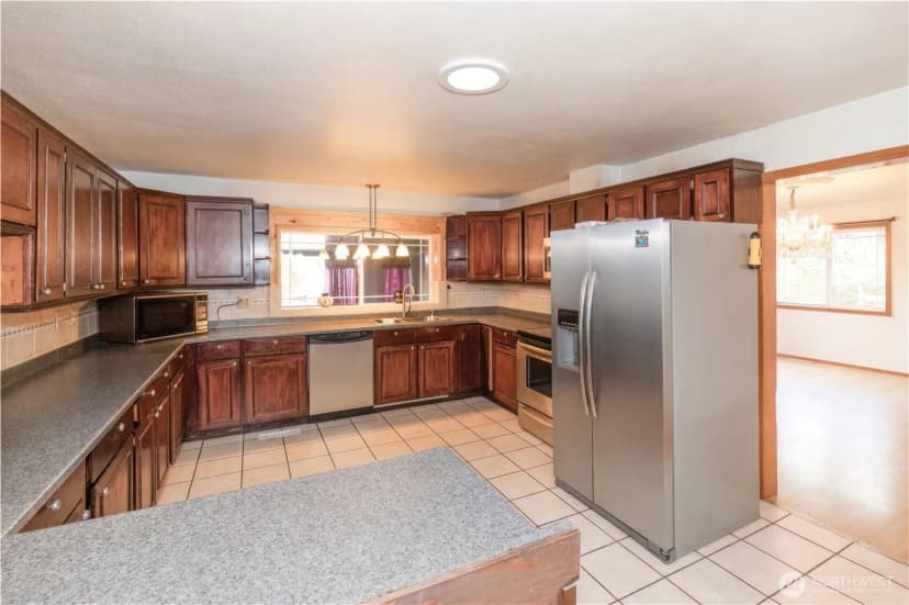 Property photo for 3709 Trenton Ave Ne, Bremerton photo 13