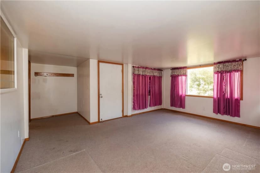 Property photo for 3709 Trenton Ave Ne, Bremerton photo 24