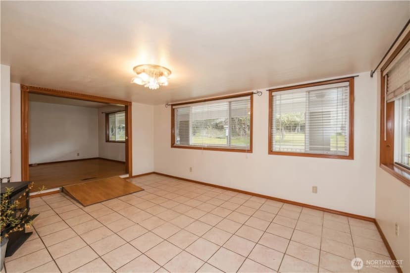 Property photo for 3709 Trenton Ave Ne, Bremerton photo 8