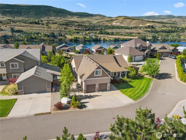 Property photo for 2835 Aspen Shores Drive, East Wenatchee
